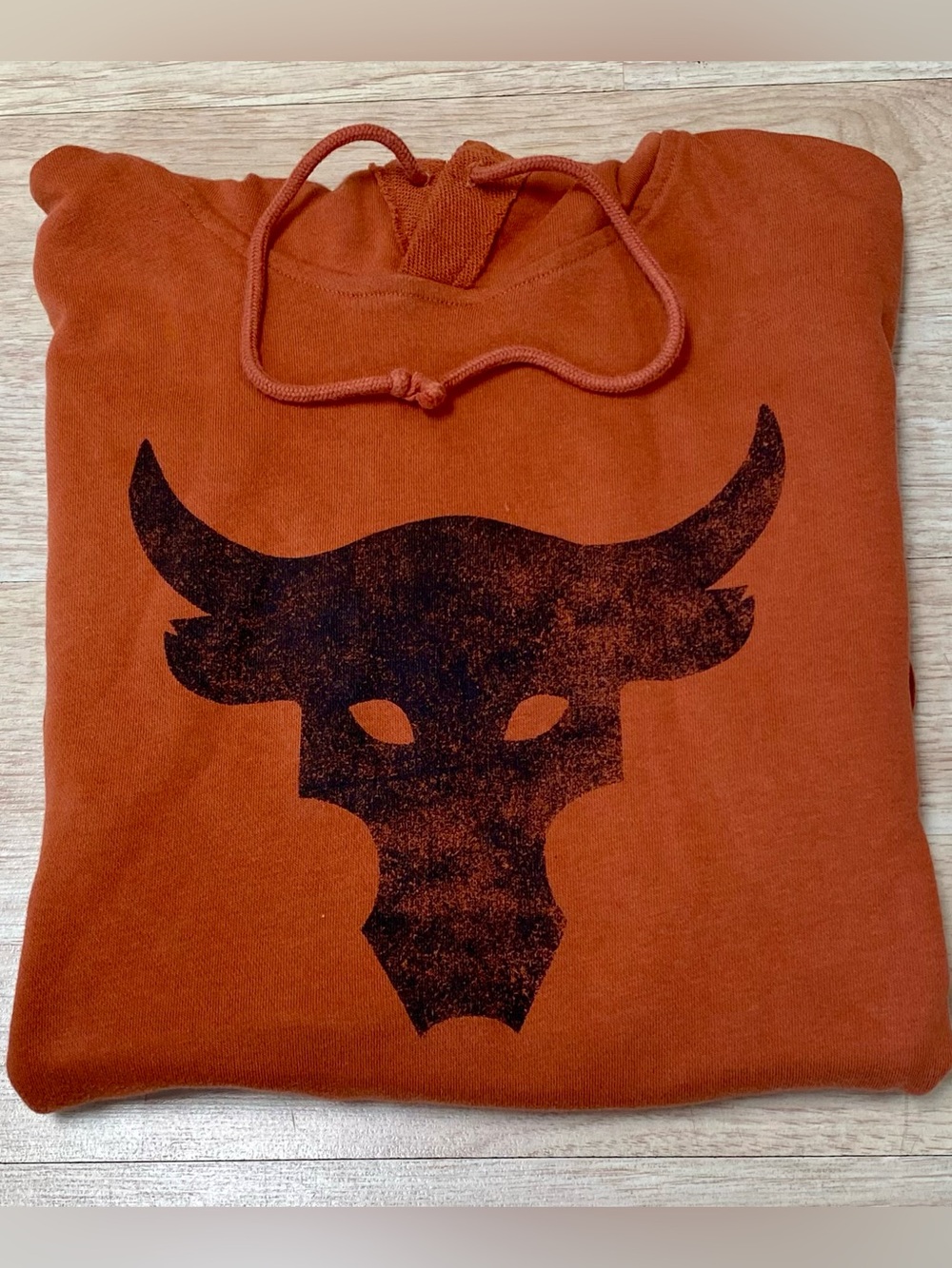 Project Rock Hoodie Mens Medium Burnt Orange Short Sleeve Brahma Bull Sweatshirt